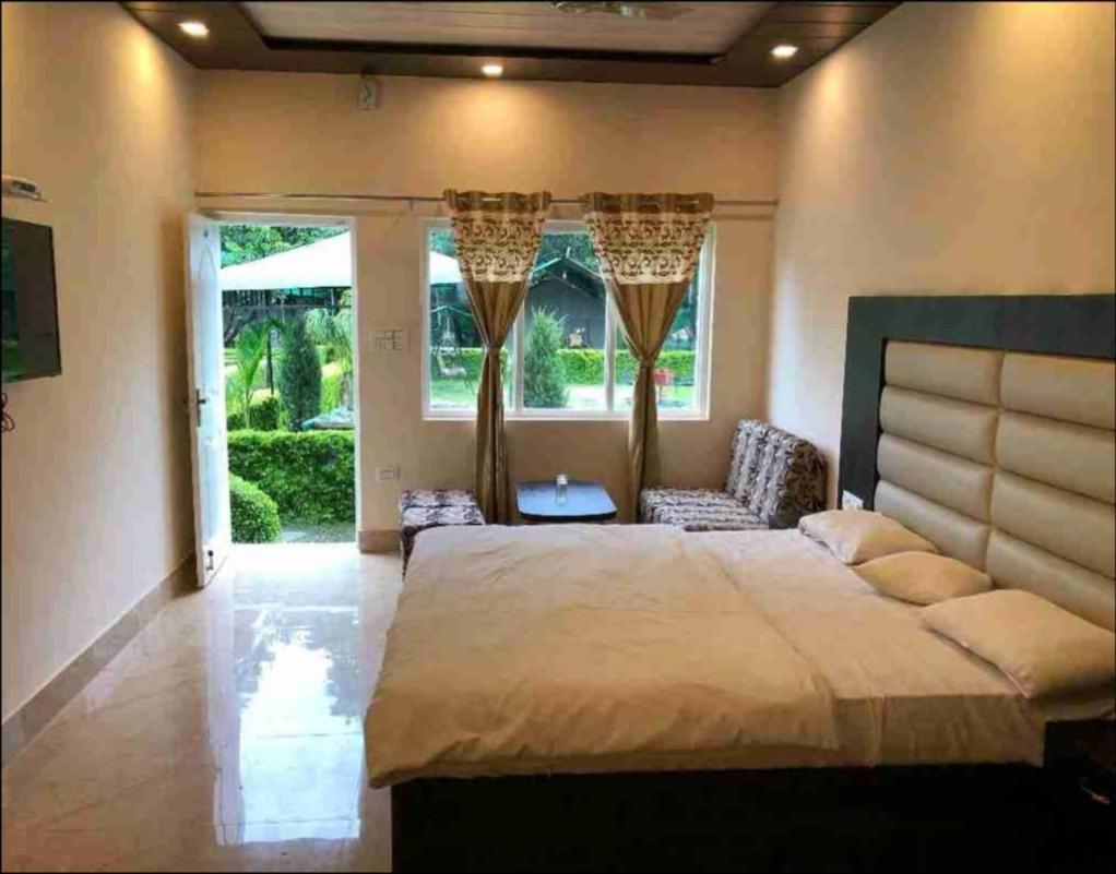 Midway Resort Rishikesh Exterior photo